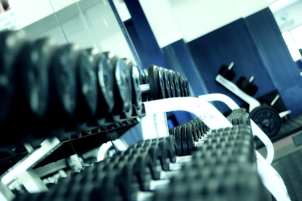 Collage of nutrition, fitness, mental wellbeing, and lifestyle coaching